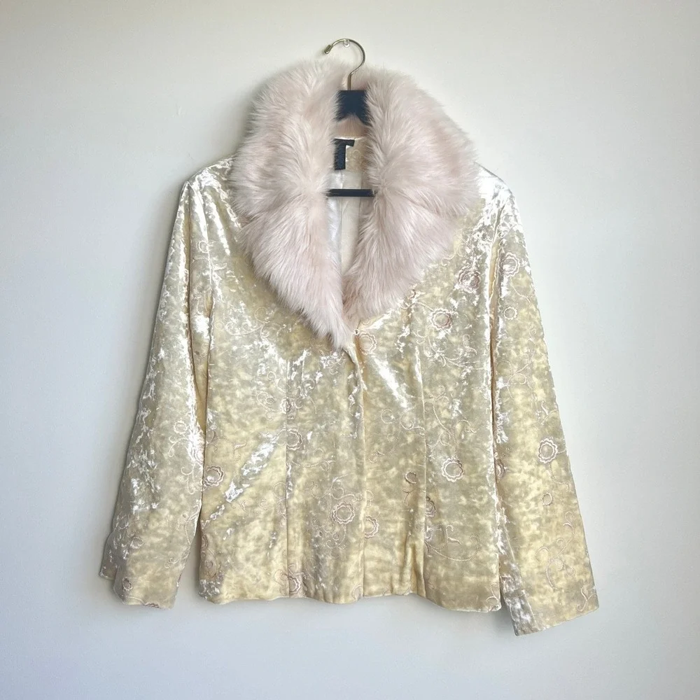 Y2k 2000s Velvet floral Embroidered Faux Fur Collar Coat 70s‎ Boho Glam Vibes